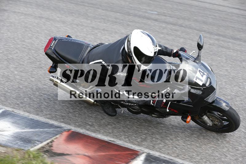 Archiv-2025/09 22.04.2025 Cornu Master School ADR/gruen-vert/14